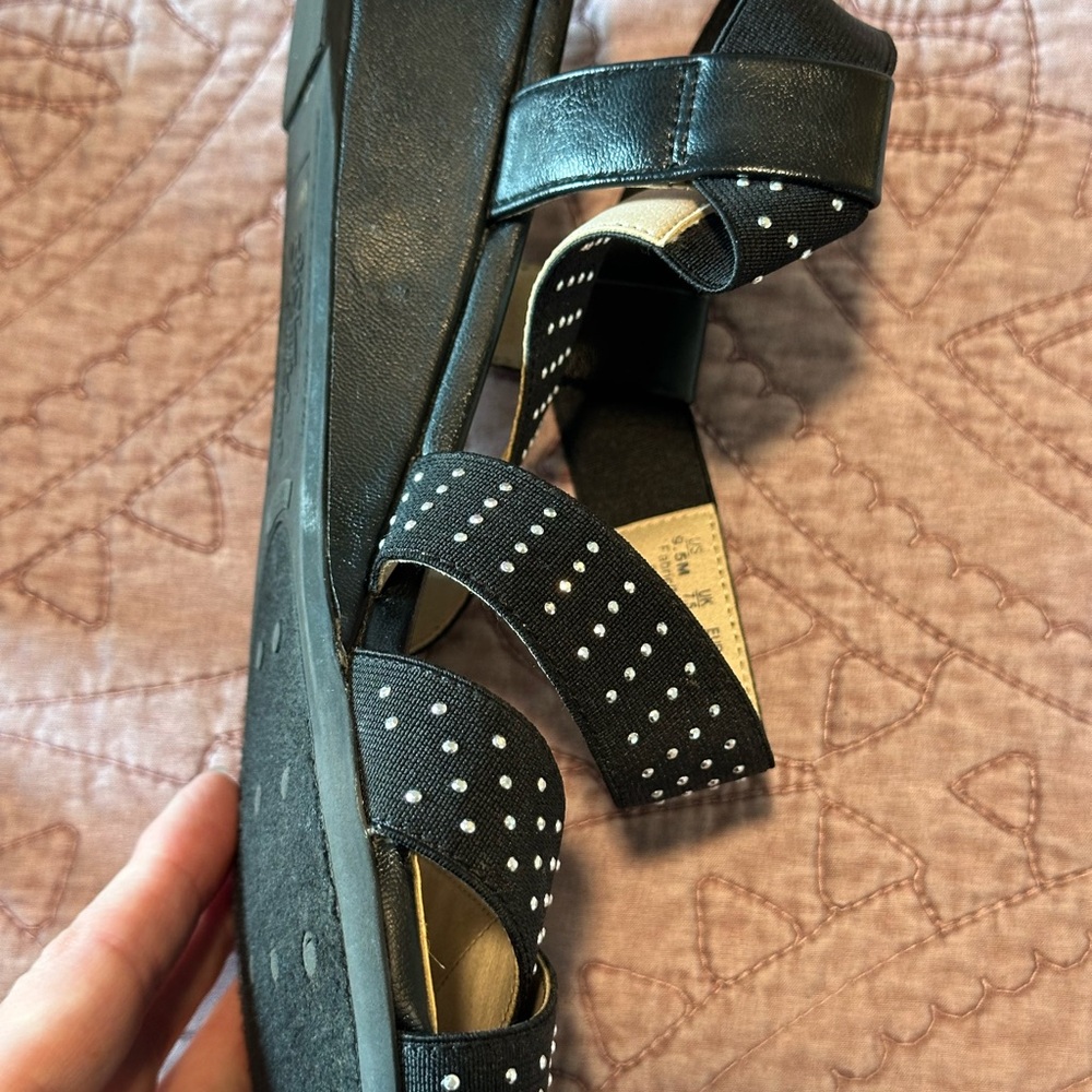 Life Stride Black Sandals with Studded Straps - Picture 5 of 8
